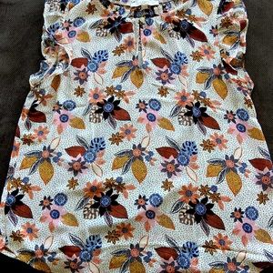 Ruffled sleeve Henley Blouse